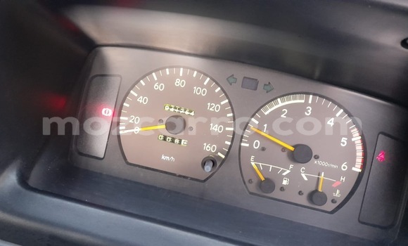 Comprar Usado Toyota Hiace Branco Carro em Moçambique em Nampula Comprar Usado Toyota Hiace Branco Carro em Moçambique em Nampula