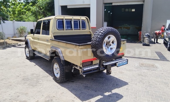 Comprar Usado Toyota Land Cruiser De outros Carro em Maputo em Maputo Comprar Usado Toyota Land Cruiser De outros Carro em Maputo em Maputo
