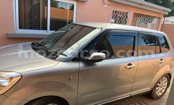 Nunua Ilio tumika Mazda Verisa Fedha Gari ndani ya Maputo nchini Maputo Nunua Ilio tumika Mazda Verisa Fedha Gari ndani ya Maputo nchini Maputo