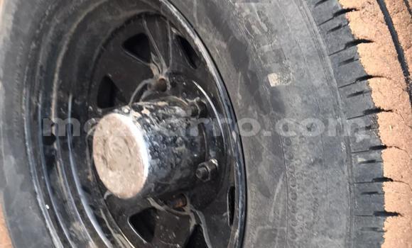 Nunua Ilio tumika Toyota Hiace Nyeupe Gari ndani ya Maputo nchini Maputo Nunua Ilio tumika Toyota Hiace Nyeupe Gari ndani ya Maputo nchini Maputo