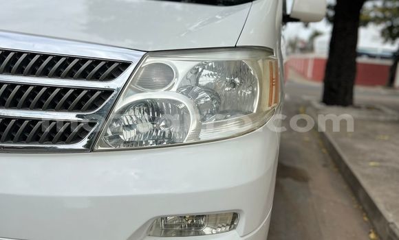Comprar Usado Toyota Alphard Branco Carro em Maputo em Maputo Comprar Usado Toyota Alphard Branco Carro em Maputo em Maputo