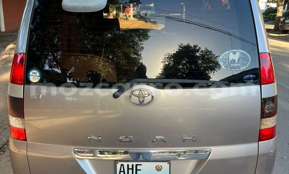 Comprar Usado Toyota Noah Castanho Carro em Maputo em Maputo Comprar Usado Toyota Noah Castanho Carro em Maputo em Maputo