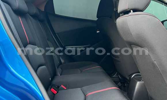 Comprar Usado Mazda Demio Azul Carro em Maputo em Maputo Comprar Usado Mazda Demio Azul Carro em Maputo em Maputo