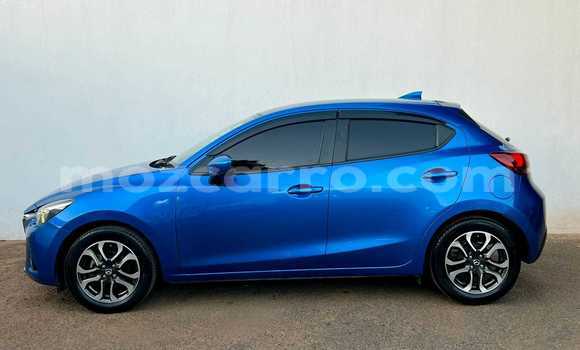 Comprar Usado Mazda Demio Azul Carro em Maputo em Maputo Comprar Usado Mazda Demio Azul Carro em Maputo em Maputo
