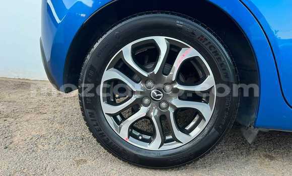Comprar Usado Mazda Demio Azul Carro em Maputo em Maputo Comprar Usado Mazda Demio Azul Carro em Maputo em Maputo