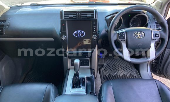 Nunua Ilio tumika Toyota Land Cruiser Prado Fedha Gari ndani ya Maputo nchini Maputo Nunua Ilio tumika Toyota Land Cruiser Prado Fedha Gari ndani ya Maputo nchini Maputo