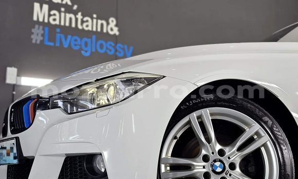 Nunua Ilio tumika BMW 3-Series Nyeupe Gari ndani ya Maputo nchini Maputo Nunua Ilio tumika BMW 3-Series Nyeupe Gari ndani ya Maputo nchini Maputo