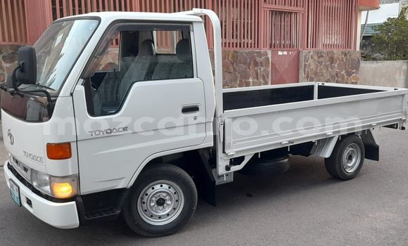 Comprar Usado Toyota Dyna Branco Carro em Maputo em Maputo Comprar Usado Toyota Dyna Branco Carro em Maputo em Maputo