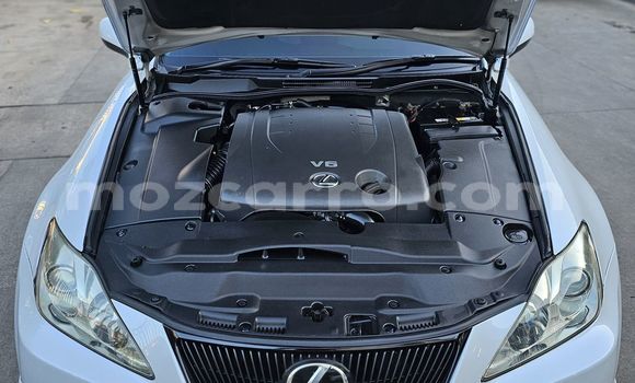 Comprar Usado Lexus IS Branco Carro em Maputo em Maputo Comprar Usado Lexus IS Branco Carro em Maputo em Maputo