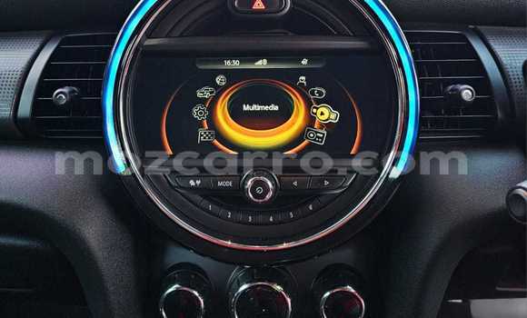 Tenga Tsaru Mini Cooper S clubman Chena Mota in Maputo in Maputo Tenga Tsaru Mini Cooper S clubman Chena Mota in Maputo in Maputo