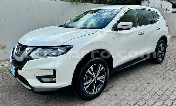 Comprar Novo Nissan X-Trail Branco Carro em Maputo em Maputo Comprar Novo Nissan X-Trail Branco Carro em Maputo em Maputo