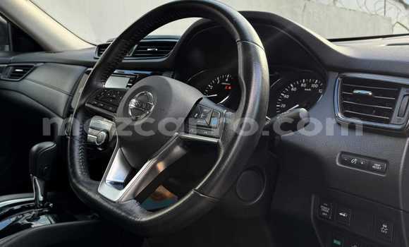 Comprar Novo Nissan X-Trail Branco Carro em Maputo em Maputo Comprar Novo Nissan X-Trail Branco Carro em Maputo em Maputo