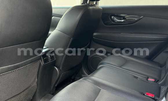 Comprar Novo Nissan X-Trail Branco Carro em Maputo em Maputo Comprar Novo Nissan X-Trail Branco Carro em Maputo em Maputo