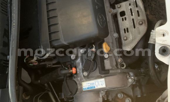 Nunua Ilio tumika Toyota Vitz Nyeupe Gari ndani ya Maputo nchini Maputo Nunua Ilio tumika Toyota Vitz Nyeupe Gari ndani ya Maputo nchini Maputo
