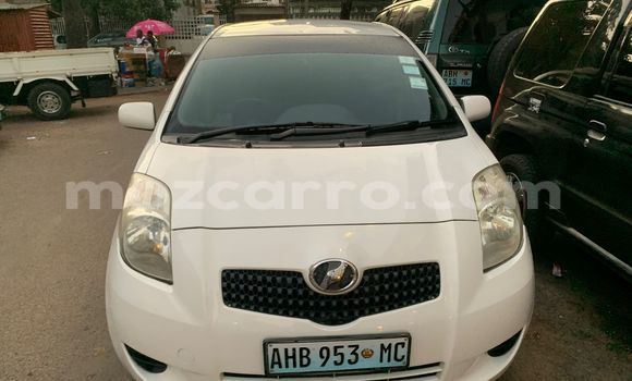 Nunua Ilio tumika Toyota Vitz Nyeupe Gari ndani ya Maputo nchini Maputo Nunua Ilio tumika Toyota Vitz Nyeupe Gari ndani ya Maputo nchini Maputo