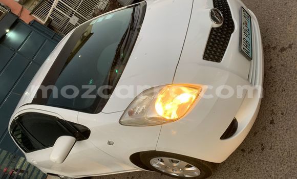 Buy Used Toyota Vitz Beige Car in Maputo in Maputo Buy Used Toyota Vitz Beige Car in Maputo in Maputo