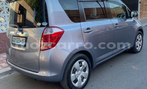 Comprar Usado Toyota Ractis Azul Carro em Maputo em Maputo Comprar Usado Toyota Ractis Azul Carro em Maputo em Maputo