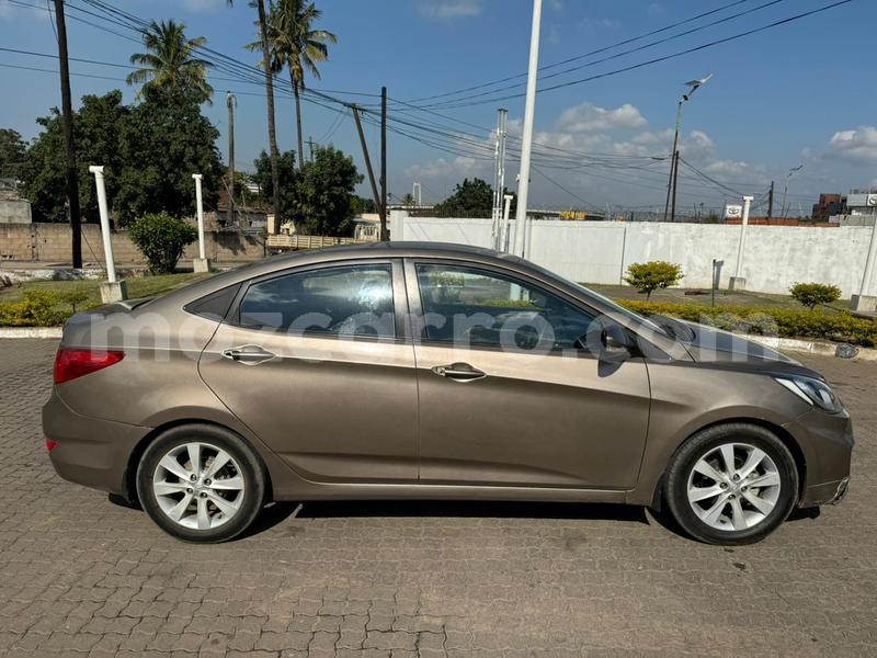 Big with watermark hyundai accent maputo maputo 24652