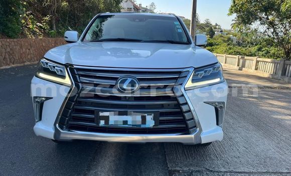 Comprar Usado Lexus LX Branco Carro em Maputo em Maputo