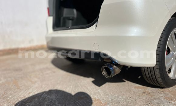 Nunua Ilio tumika Honda Fit Nyeupe Gari ndani ya Maputo nchini Maputo Nunua Ilio tumika Honda Fit Nyeupe Gari ndani ya Maputo nchini Maputo