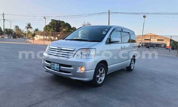 Nunua Ilio tumika Toyota Noah Fedha Gari ndani ya Maputo nchini Maputo Nunua Ilio tumika Toyota Noah Fedha Gari ndani ya Maputo nchini Maputo