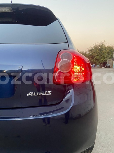 Big with watermark toyota auris maputo maputo 24668