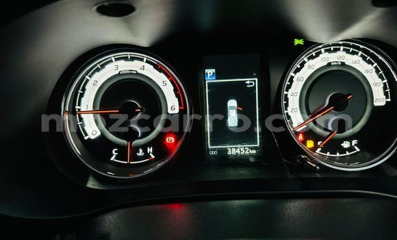 Comprar Novo Toyota Hilux Branco Carro em Maputo em Maputo Comprar Novo Toyota Hilux Branco Carro em Maputo em Maputo