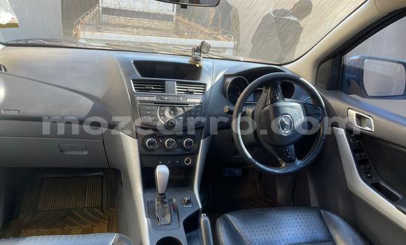 Nunua Ilio tumika Mazda BT-50 Nyekundu Gari ndani ya Maputo nchini Maputo Nunua Ilio tumika Mazda BT-50 Nyekundu Gari ndani ya Maputo nchini Maputo