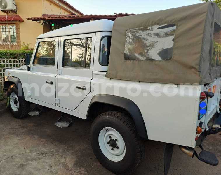 Big with watermark land rover defender maputo maputo 24678