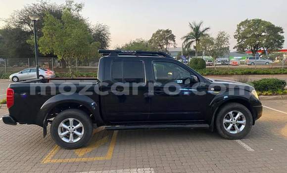 Nunua Ilio tumika Nissan Navara Nyeusi Gari ndani ya Maputo nchini Maputo Nunua Ilio tumika Nissan Navara Nyeusi Gari ndani ya Maputo nchini Maputo