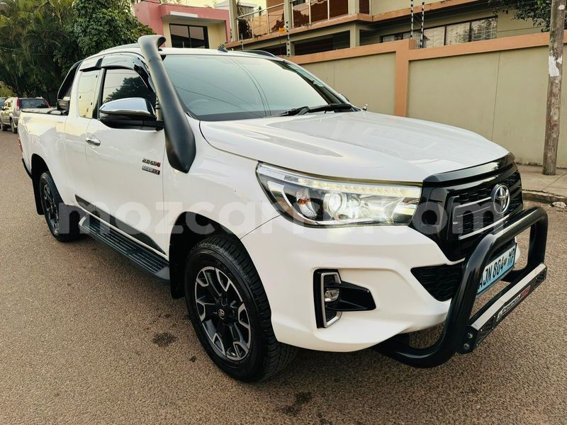 Big with watermark toyota hilux maputo maputo 24689