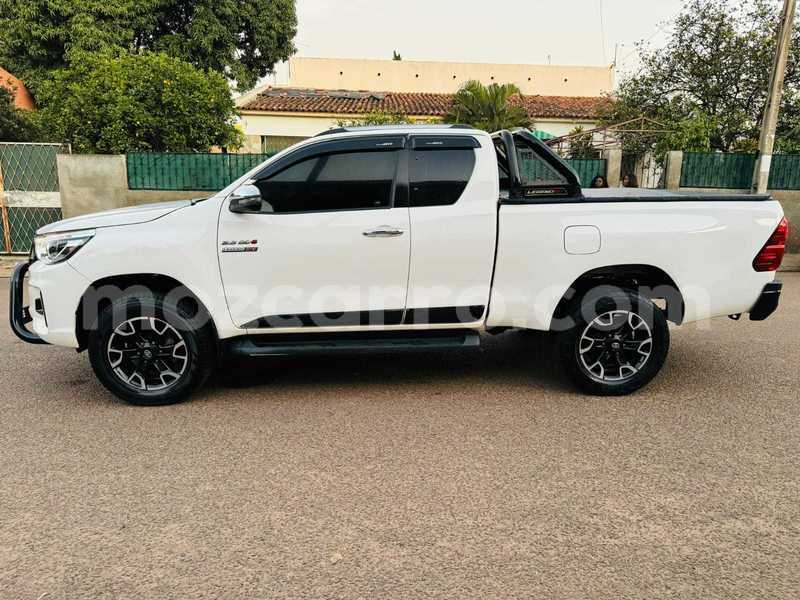 Big with watermark toyota hilux maputo maputo 24695