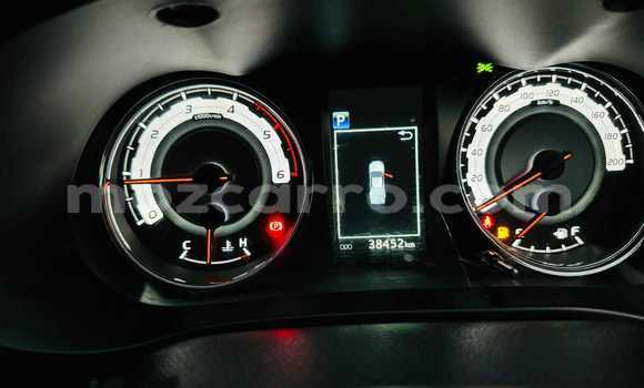 Comprar Usado Toyota Hilux Branco Carro em Maputo em Maputo Comprar Usado Toyota Hilux Branco Carro em Maputo em Maputo