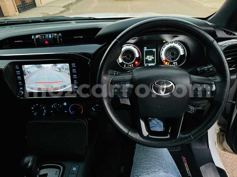 Big with watermark toyota hilux maputo maputo 24695