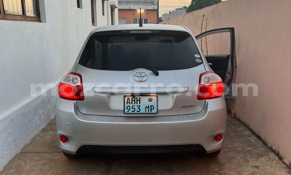 Comprar Usado Toyota Auris De outros Carro em Maputo em Maputo Comprar Usado Toyota Auris De outros Carro em Maputo em Maputo