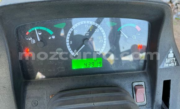 Nunua Ilio tumika Bajaj Qute Kijani Gari ndani ya Maputo nchini Maputo Nunua Ilio tumika Bajaj Qute Kijani Gari ndani ya Maputo nchini Maputo