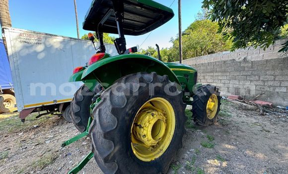 Nunua Ilio tumika Bajaj Qute Kijani Gari ndani ya Maputo nchini Maputo Nunua Ilio tumika Bajaj Qute Kijani Gari ndani ya Maputo nchini Maputo