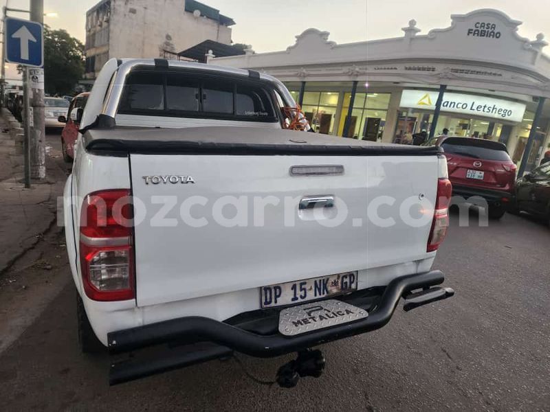 Big with watermark toyota hilux maputo maputo 24717