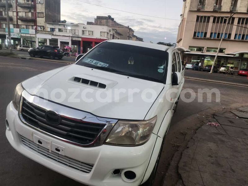 Big with watermark toyota hilux maputo maputo 24717