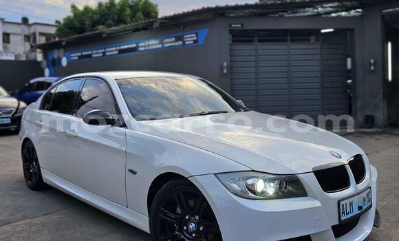 Buy Used BMW 3200 White Car in Maputo in Maputo