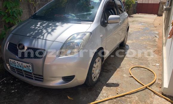 Nunua Ilio tumika Toyota Vitz Fedha Gari ndani ya Maputo nchini Maputo Nunua Ilio tumika Toyota Vitz Fedha Gari ndani ya Maputo nchini Maputo