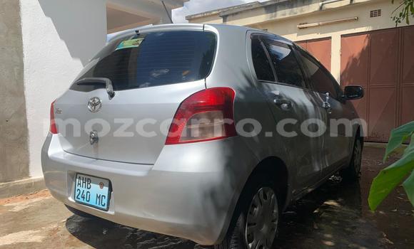 Nunua Ilio tumika Toyota Vitz Fedha Gari ndani ya Maputo nchini Maputo Nunua Ilio tumika Toyota Vitz Fedha Gari ndani ya Maputo nchini Maputo