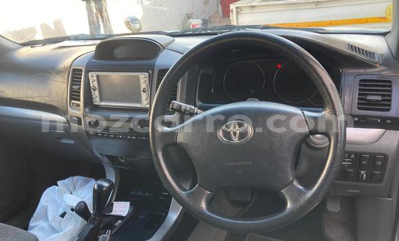Nunua Ilio tumika Toyota Land Cruiser Prado Fedha Gari ndani ya Maputo nchini Maputo Nunua Ilio tumika Toyota Land Cruiser Prado Fedha Gari ndani ya Maputo nchini Maputo