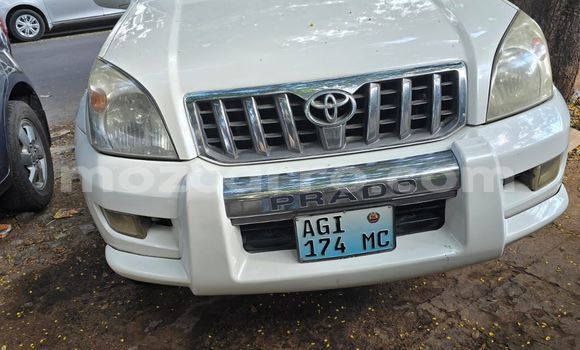 Buy Used Toyota Land Cruiser Prado White Car in Maputo in Maputo Buy Used Toyota Land Cruiser Prado White Car in Maputo in Maputo