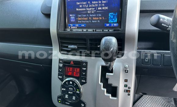 Buy Used Toyota Voxy Other Car in Maputo in Maputo Buy Used Toyota Voxy Other Car in Maputo in Maputo