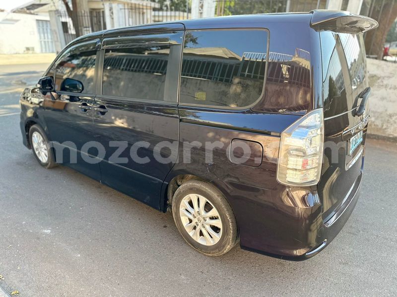 Big with watermark toyota voxy maputo maputo 24749