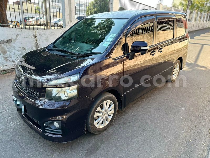 Big with watermark toyota voxy maputo maputo 24749