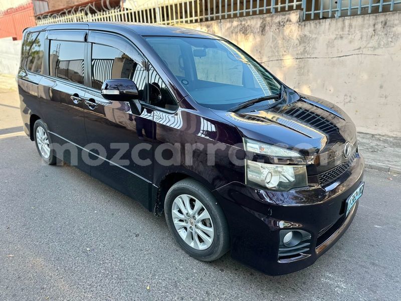 Big with watermark toyota voxy maputo maputo 24749