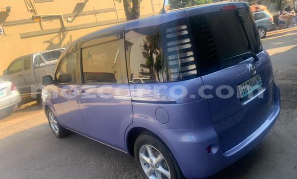 Buy Used Toyota Sienta Other Car in Maputo in Maputo Buy Used Toyota Sienta Other Car in Maputo in Maputo