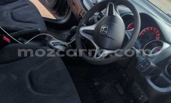 Buy Used Honda Fit Blue Car in Maputo in Maputo Buy Used Honda Fit Blue Car in Maputo in Maputo